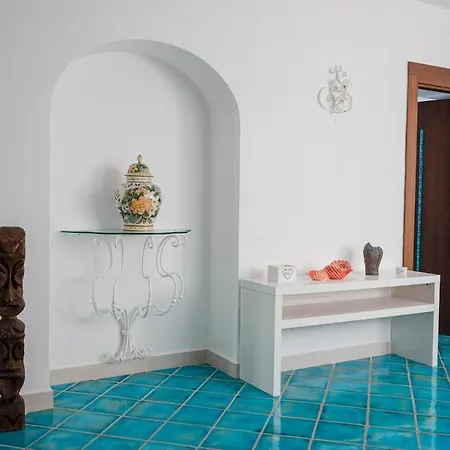Paradiso By Elite Hotel